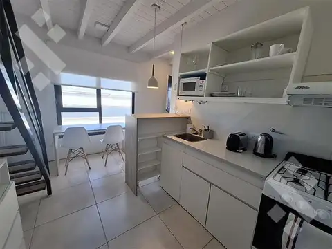VENTA MINI DÚPLEX CON MIRADOR - LAS GRUTAS
