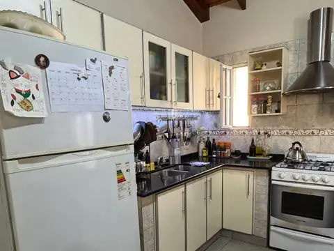 Departamento 4 ambientes con 2 baños