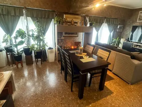 Depto Tipo Casa en Venta al Noroeste