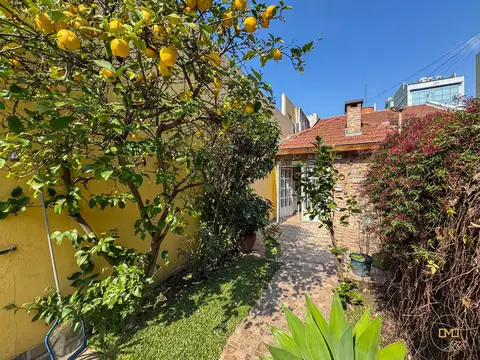 Depto Tipo Casa en Venta de 5 ambientes