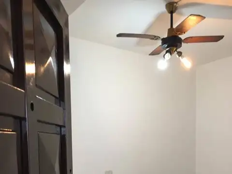 PH 2 ambientes en Planta Baja con patio con lavadero
