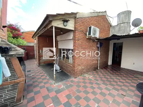Casa en venta 6 ambientes Villa Ballester