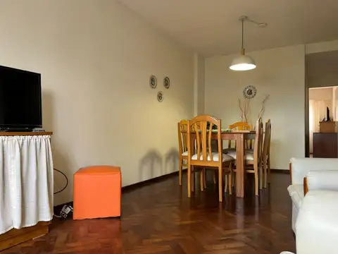 Departamento en Alquiler de 4 ambientes