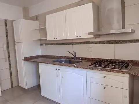 Departamento en Alquiler de 4 ambientes