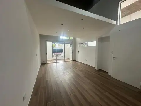 DEPARTAMENTO EN ALQUILER, LA PLATA