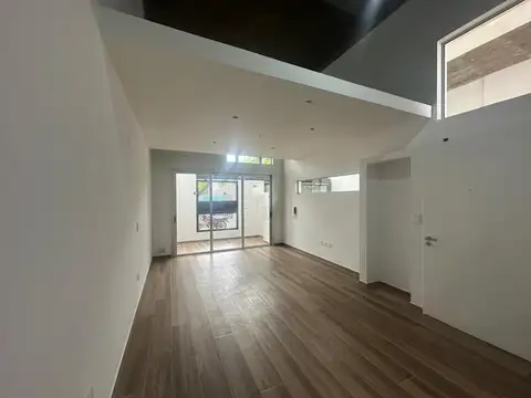 Departamento en Alquiler en Barrio Norte, $ 500.000