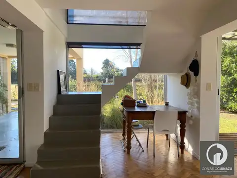 Casa 3 ambientes con 2 baños