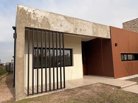 Casa en Venta en Santo Tomas, USD 220.000