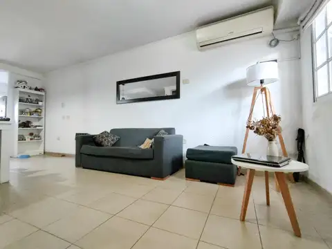 Casa Dúplex en venta en calle 73 e/ 24 y 25
