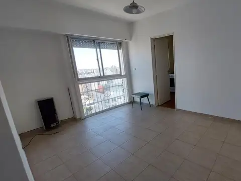 Departamento 2 ambientes en alquiler con balcón francés