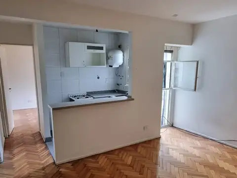 Departamento en Venta en Villa del Parque, USD 64.000