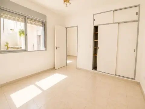 Depto Tipo Casa en Alquiler de 1 dormitorio
