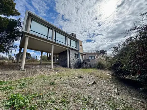 VENTA CASA VILLA GIARDINO 2 DORM PILETA