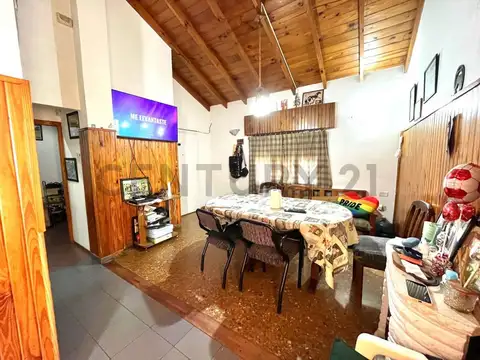 Depto Tipo Casa en Venta en Loma Hermosa, USD 65.000