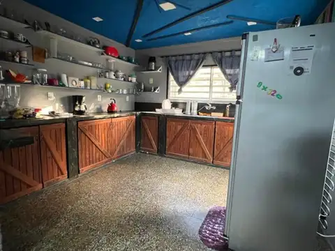 Casa en Venta con 6 cocheras