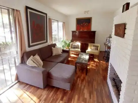 Doctor Joaquín Secco Illa 2900