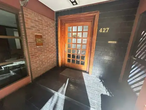 Venta de departamento de 5 ambientes en Quilmes Centro