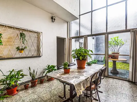 Manuel de Sarratea 3200