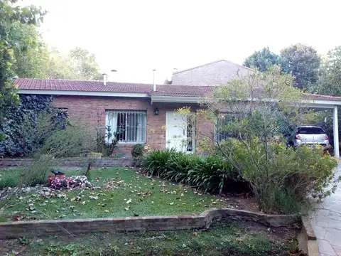 Casa en Venta con 1 cochera