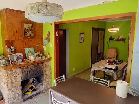 Casa en Venta en Los Hornos, USD 79.000