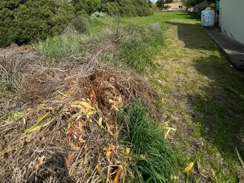 Terreno en Venta en Los Acantilados, USD 19.000
