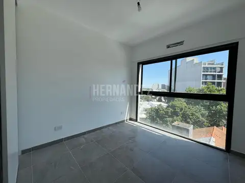 DEPARTAMENTO 2 AMB CON BALCON, A ESTRENAR, ESCALADA CENTRO