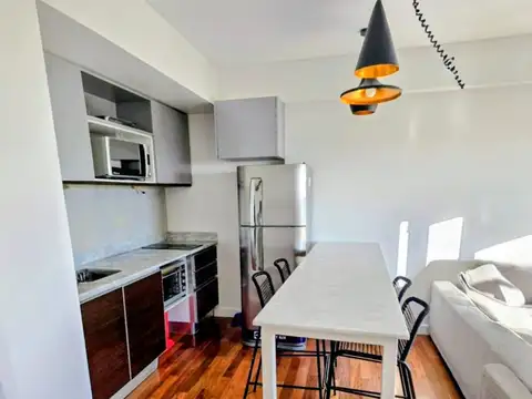 Av. Estanislao López 2700, Piso 9