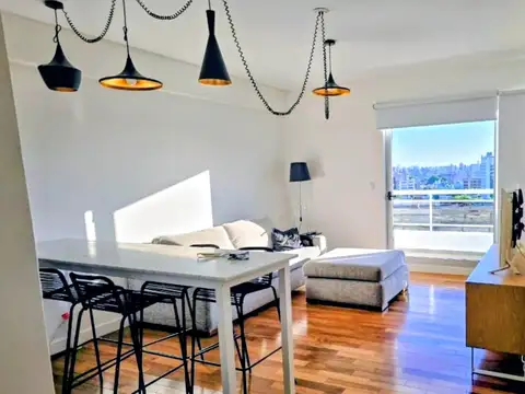 VENTA RIO PUERTO NORTE TORRE MAIU MONOAMBIENTE VISTA A LA CIUDAD CALIDAD PREMIUM
