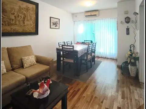 Departamento en Venta en Republica De La Sexta, USD 98.000