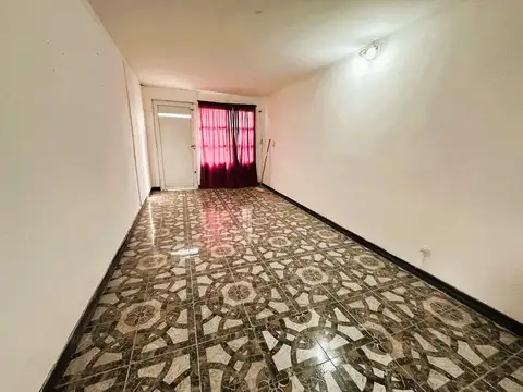 Departamento en Alquiler en Capitan Bermudez, $ 420.000