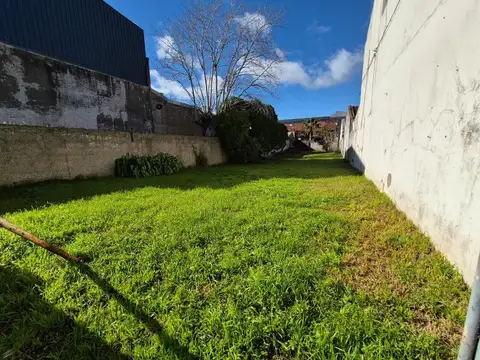 Terreno en Venta en Parque Luro, USD 120.000