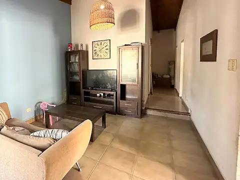 Casa en Venta en San Antonio de Areco, USD 85.000