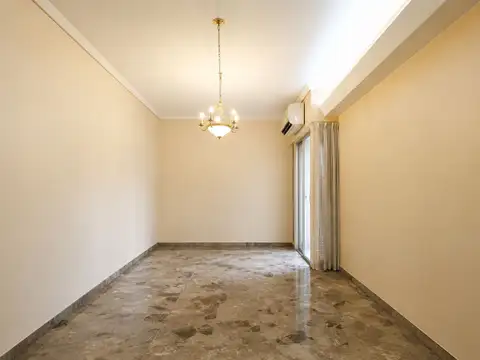 Avenida Juan Bautista Alberdi 6000
