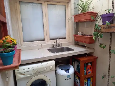 Depto Tipo Casa en Venta 45 años