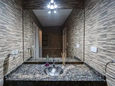 CASA EN ALQUILER EN VILLA BELGRANO – COMPLEJO CON PILETA