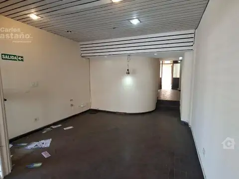 Local en Alquiler en Acassuso Vías / Santa Fe, $ 1.850.000