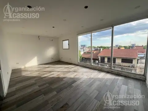 Perón 2302 4° piso "C"