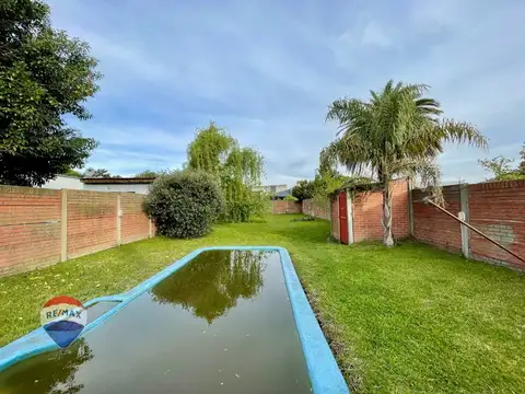 Calle 42 entre 197 y 198 5100