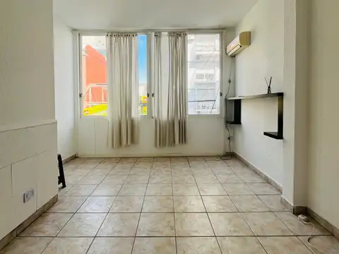 Departamento en Venta en Ramos Mejia Sur, USD 42.000