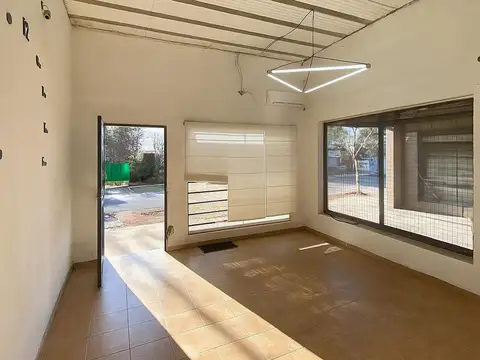 LOCAL COMERCIAL EN VENTA ARTURO SEGUI