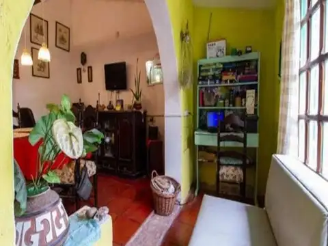 Casa en venta - 2 Dormitorios 2 Baños - Cochera - 320Mts2 - Santa Clara del Mar