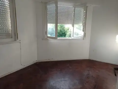 ALQUILER 2 AMB AL FRENTE M/LUMINOSO