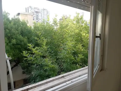 Departamento en Alquiler en Balvanera, $ 420.000