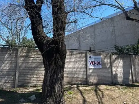 CASTRO BARROS CASI PEDRO MERANO