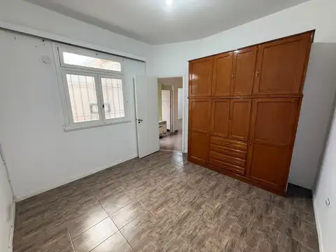 Depto Tipo Casa en Alquiler de 2 dormitorios