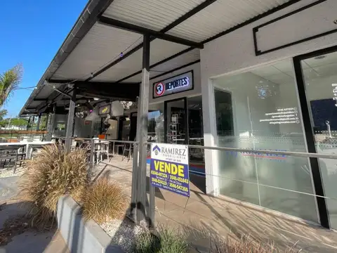 SE VENDEN LOCALES COMERCIALES