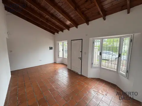 Casa en Alquiler en City Bell, $ 1.450.000