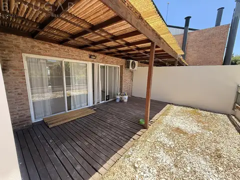 Venta Departamento - Las Mercedes - Pilar - 3 ambientes con cochera