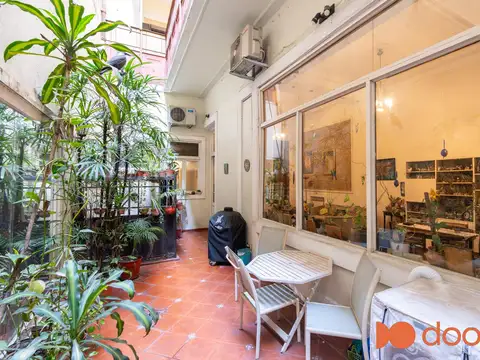 VENTA DEPARTAMENTO 6 AMBIENTES BARRIO NORTE  PATIO Y BALCONES