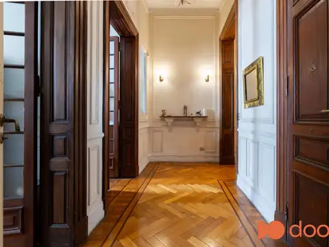 Departamento en Venta de 6 ambientes